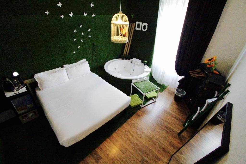 Jacuzzi Rooms روما المظهر الخارجي الصورة